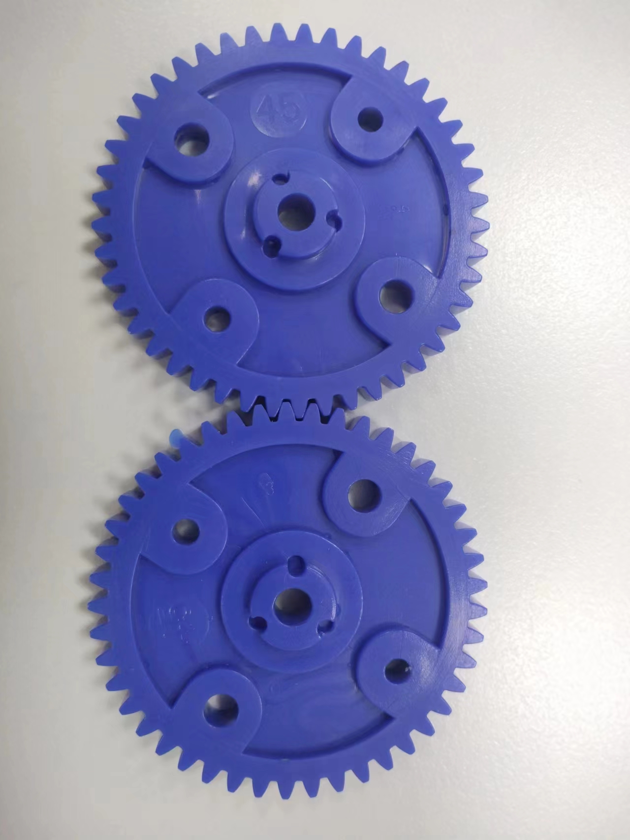 plastic gear for children toys